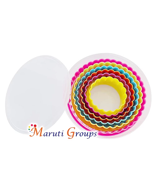 5pc Round Cookie Cutter Set - Excluding Container